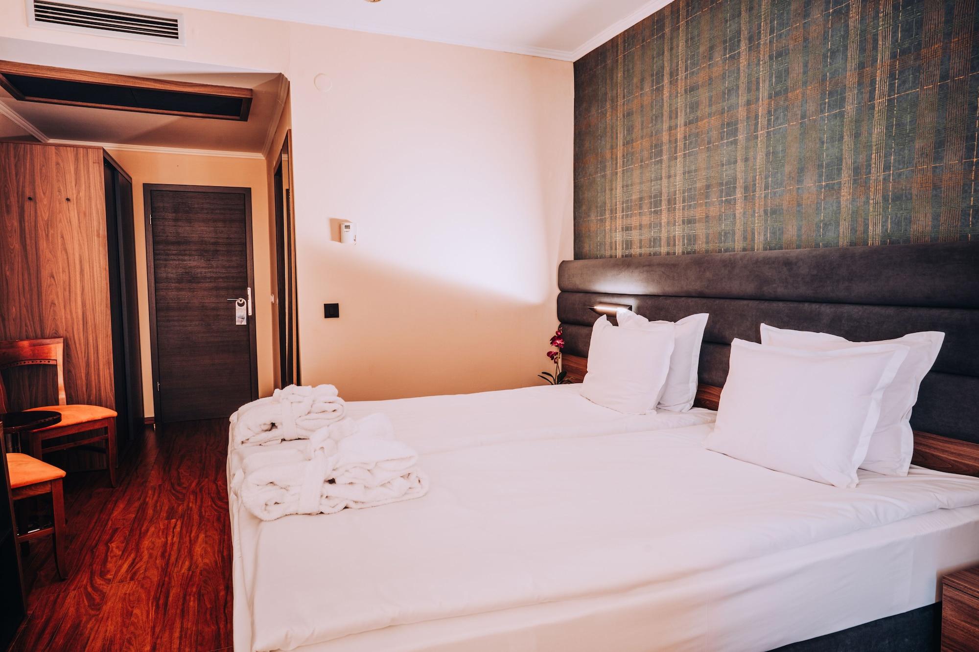 אוהריד Inex Olgica Hotel & Spa מראה חיצוני תמונה