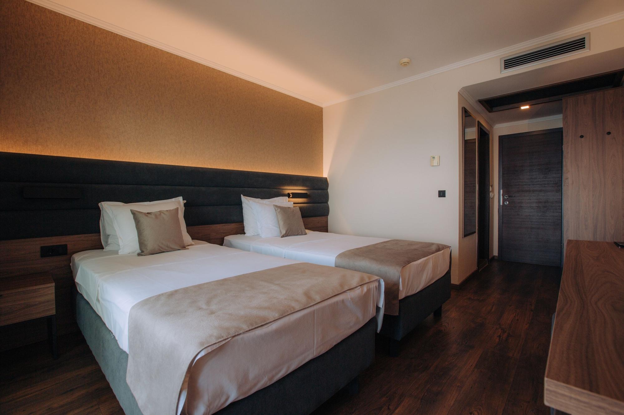אוהריד Inex Olgica Hotel & Spa מראה חיצוני תמונה